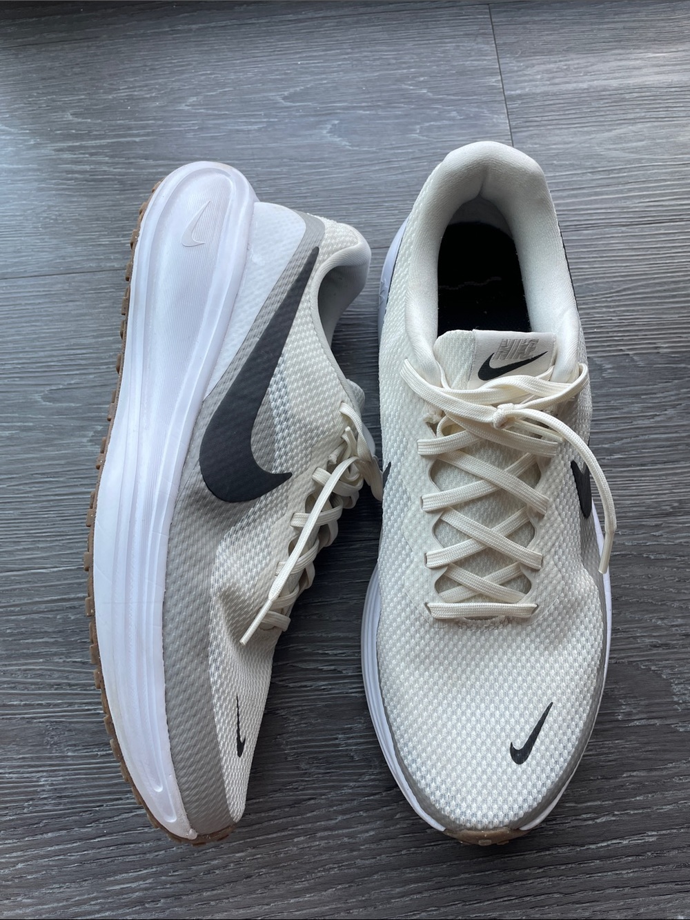 Nike Men’s Athletic Shoes in Cream with Black Swoosh